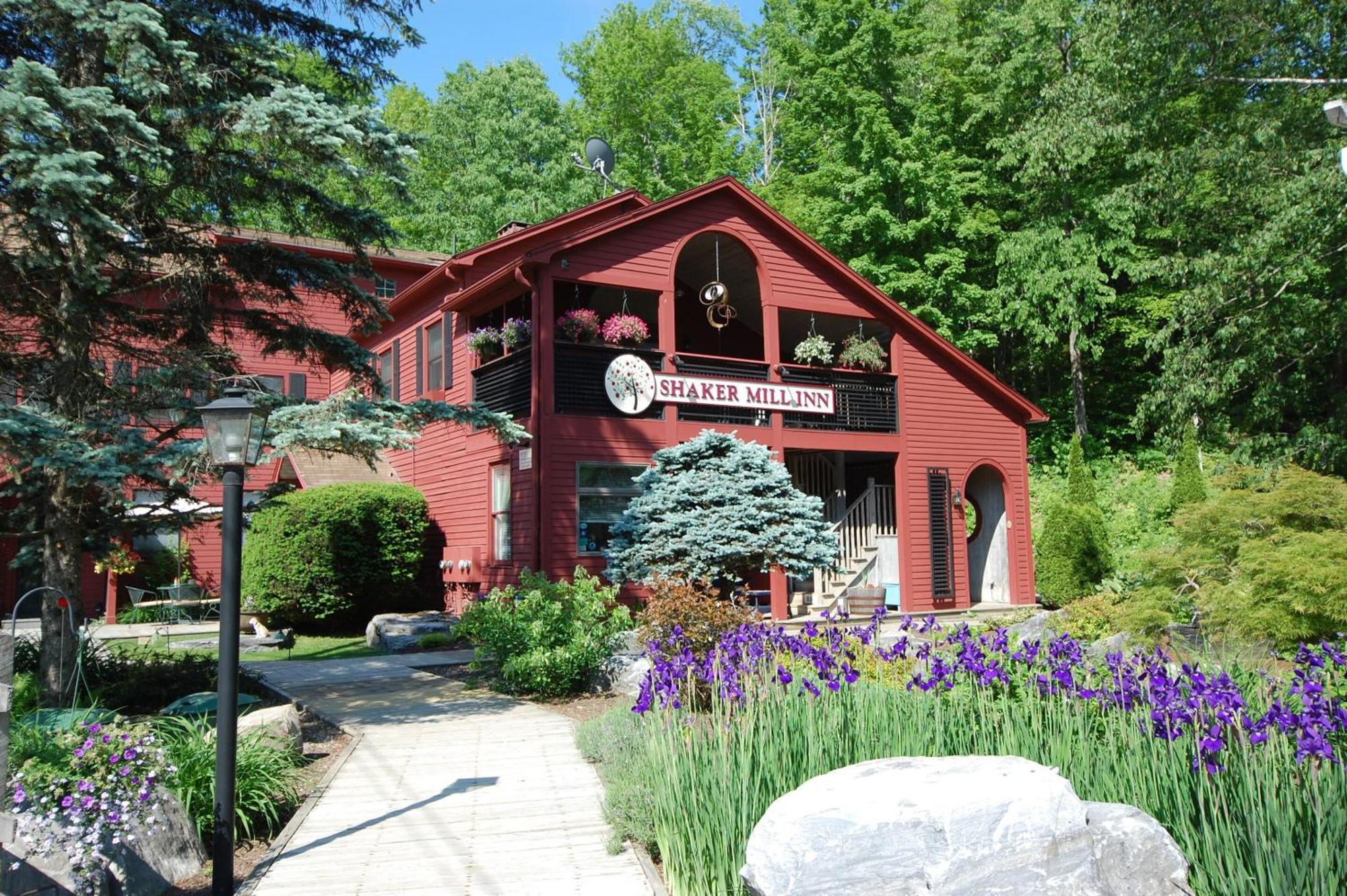 Shaker Mill Inn West Stockbridge Exteriör bild